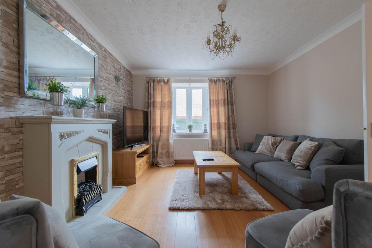 Villa Thorn House A Beautiful Large House In Witney Esterno foto