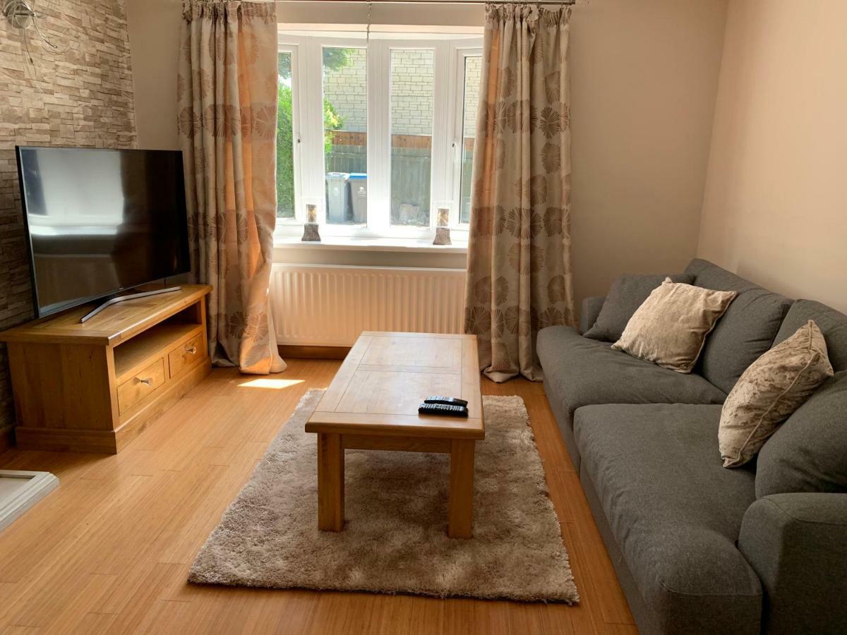 Villa Thorn House A Beautiful Large House In Witney Esterno foto